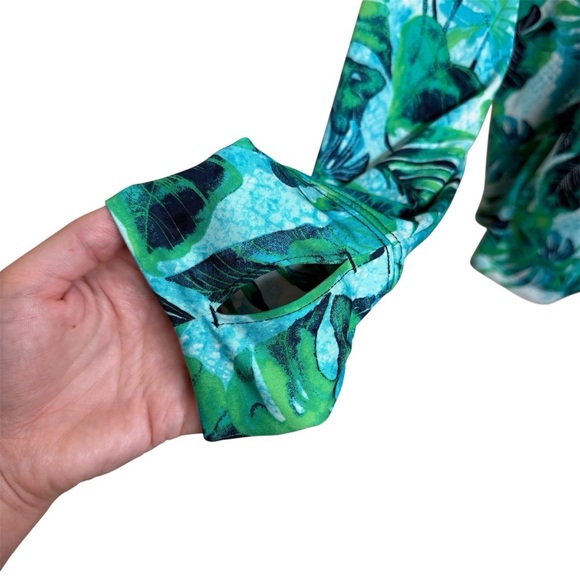 Tommy Bahama Azure Lagoon Women Size XL Long Sleeve Mock Neck 1/4 Zip Golf Shirt - Picture 4 of 12